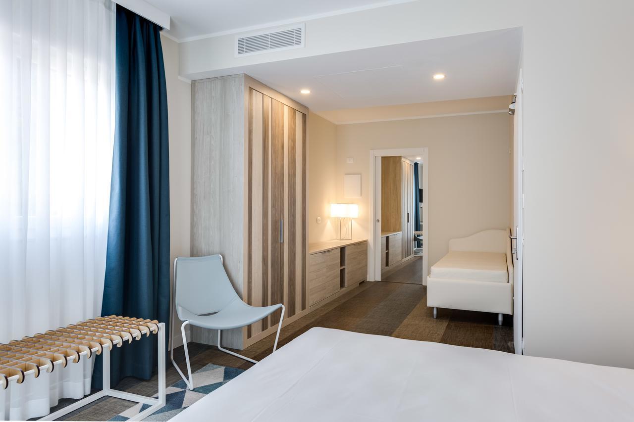 Hotel Europa Гарда Экстерьер фото
